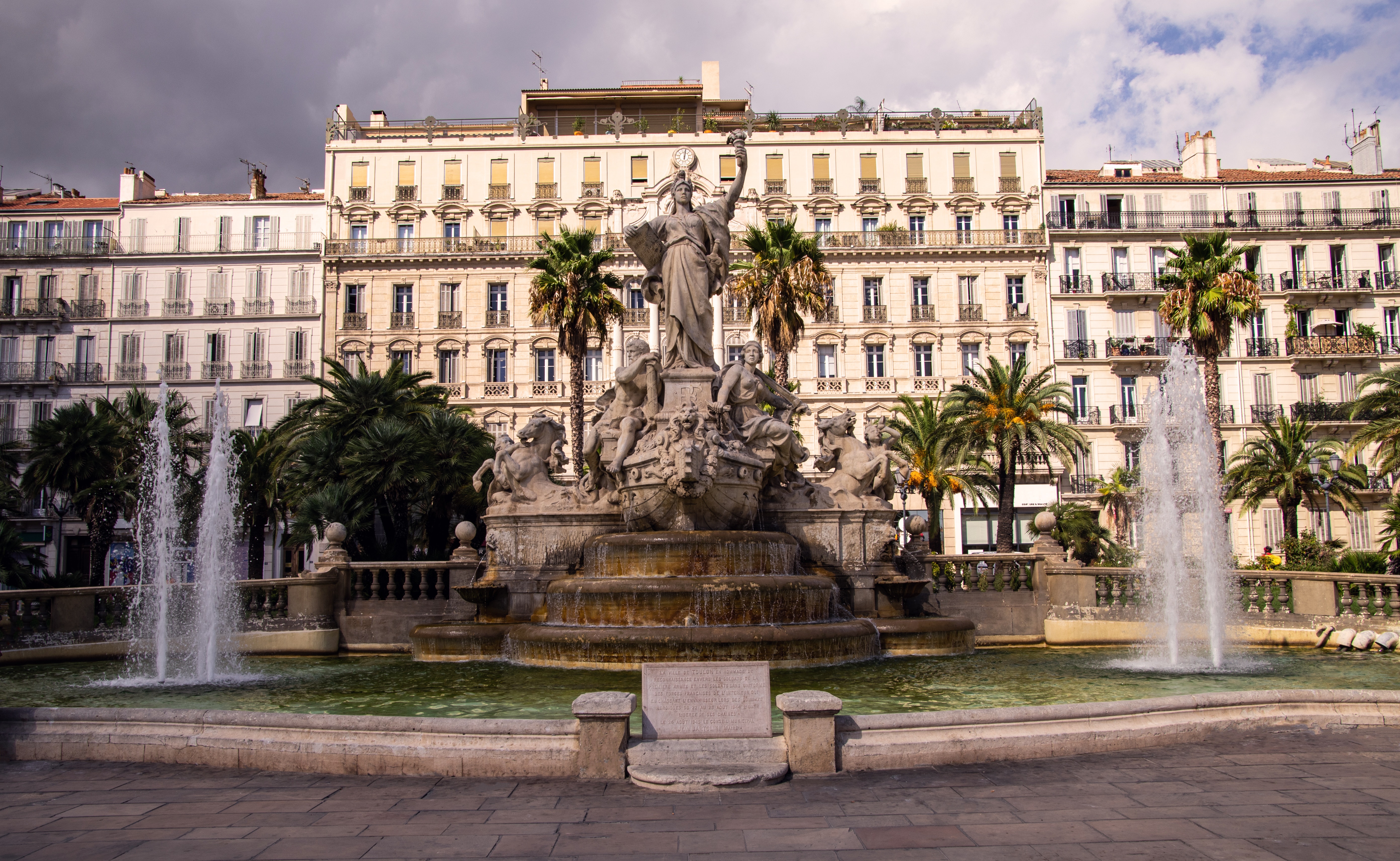 Les atouts de Toulon : histoire, nature et culture